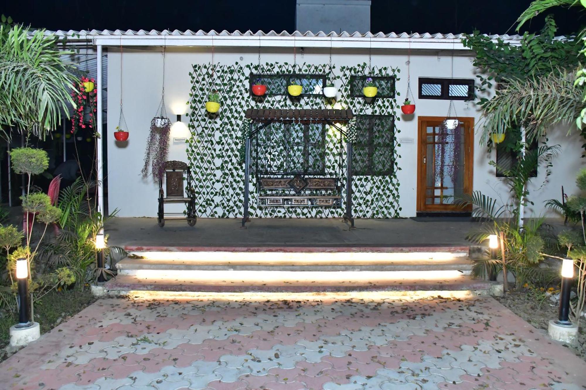 Gc Farms Villa Ayodhya Exterior foto